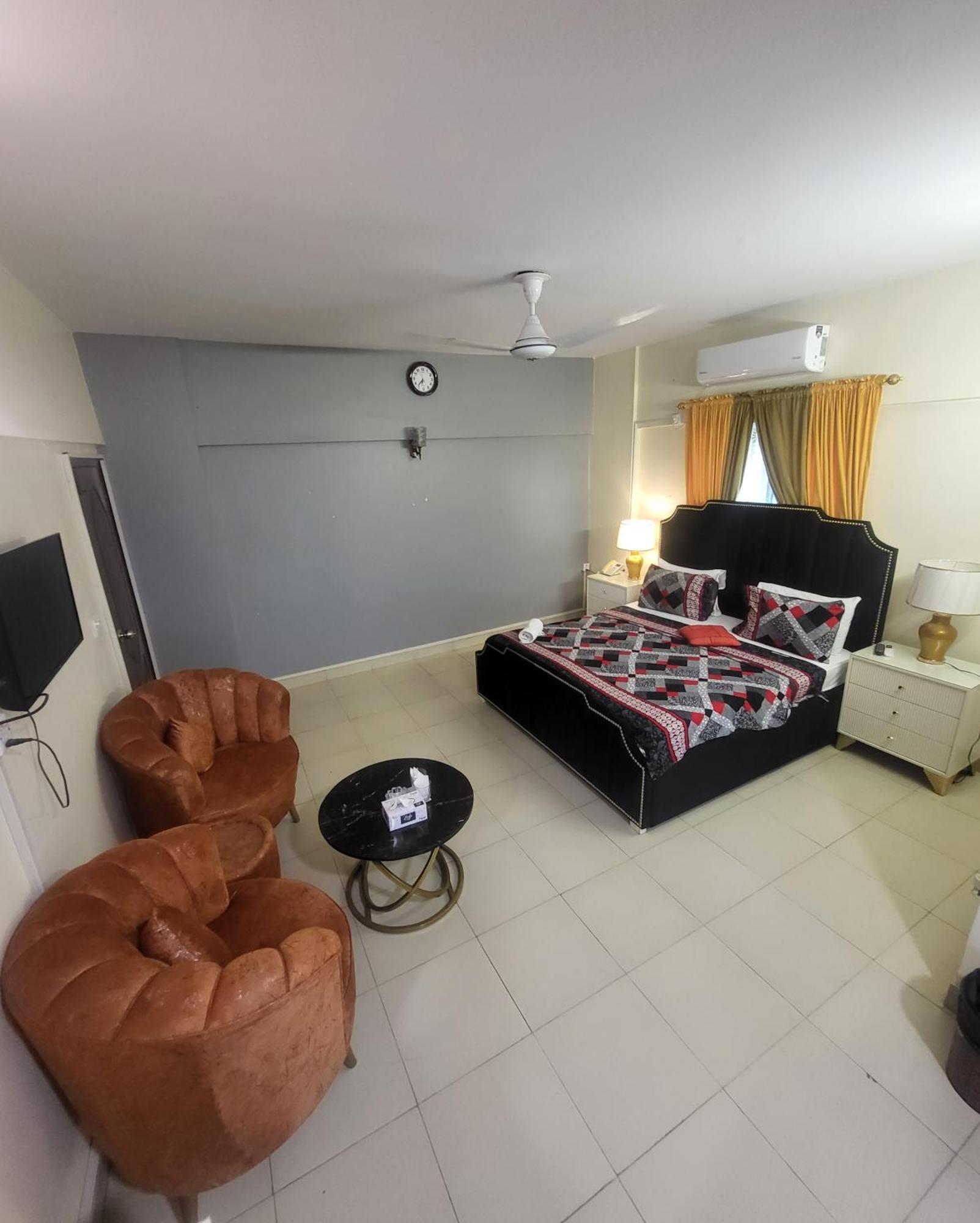 Hotel Rooms Dha Карачі Екстер'єр фото